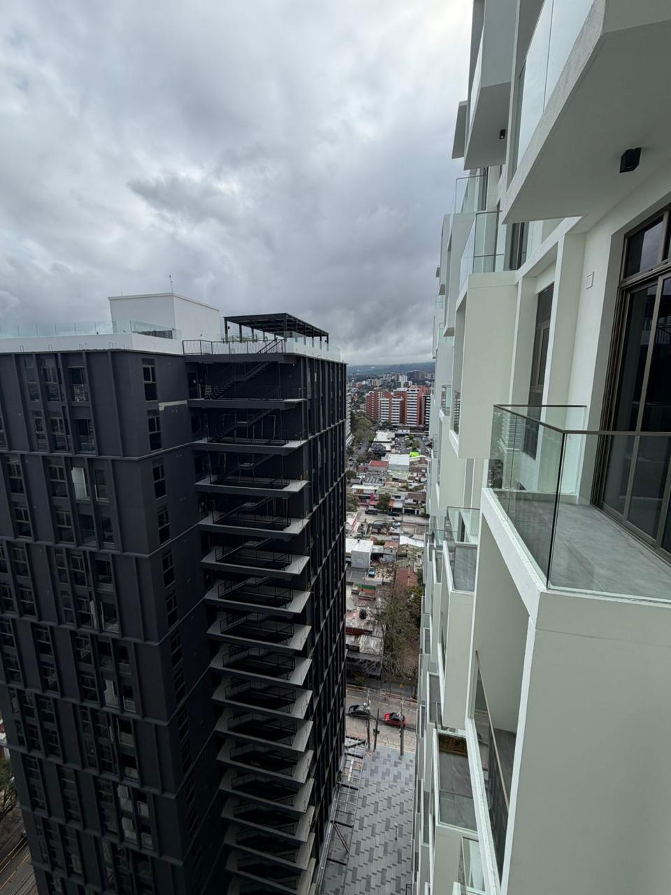 ALQUILER DE LINDO APARTAMENTO PARA ESTRENAR – ATARAH, ZONA 10 - Image 1