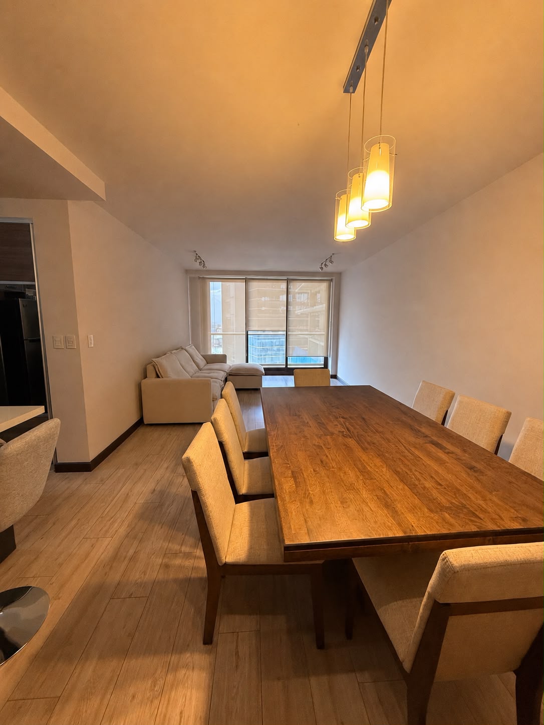 VENTA Ó ALQUILER DE CÉNTRICO APARTAMENTO – VEINTI4, ZONA 10 - Image 3