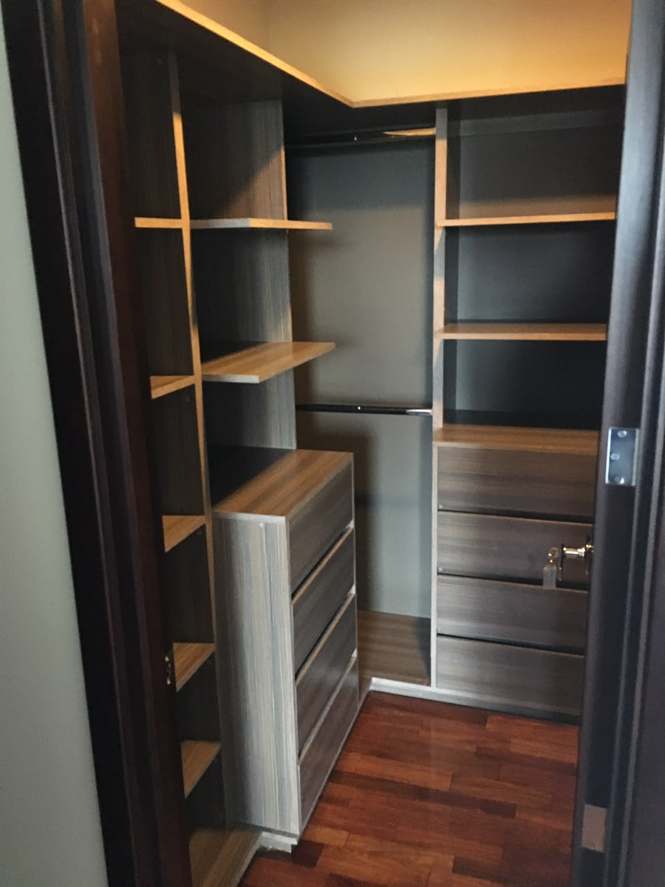 ALQUILER DE APARTAMENTO AMUEBLADO – SANTA SOFIA, ZONA 10 - Miniatura 7