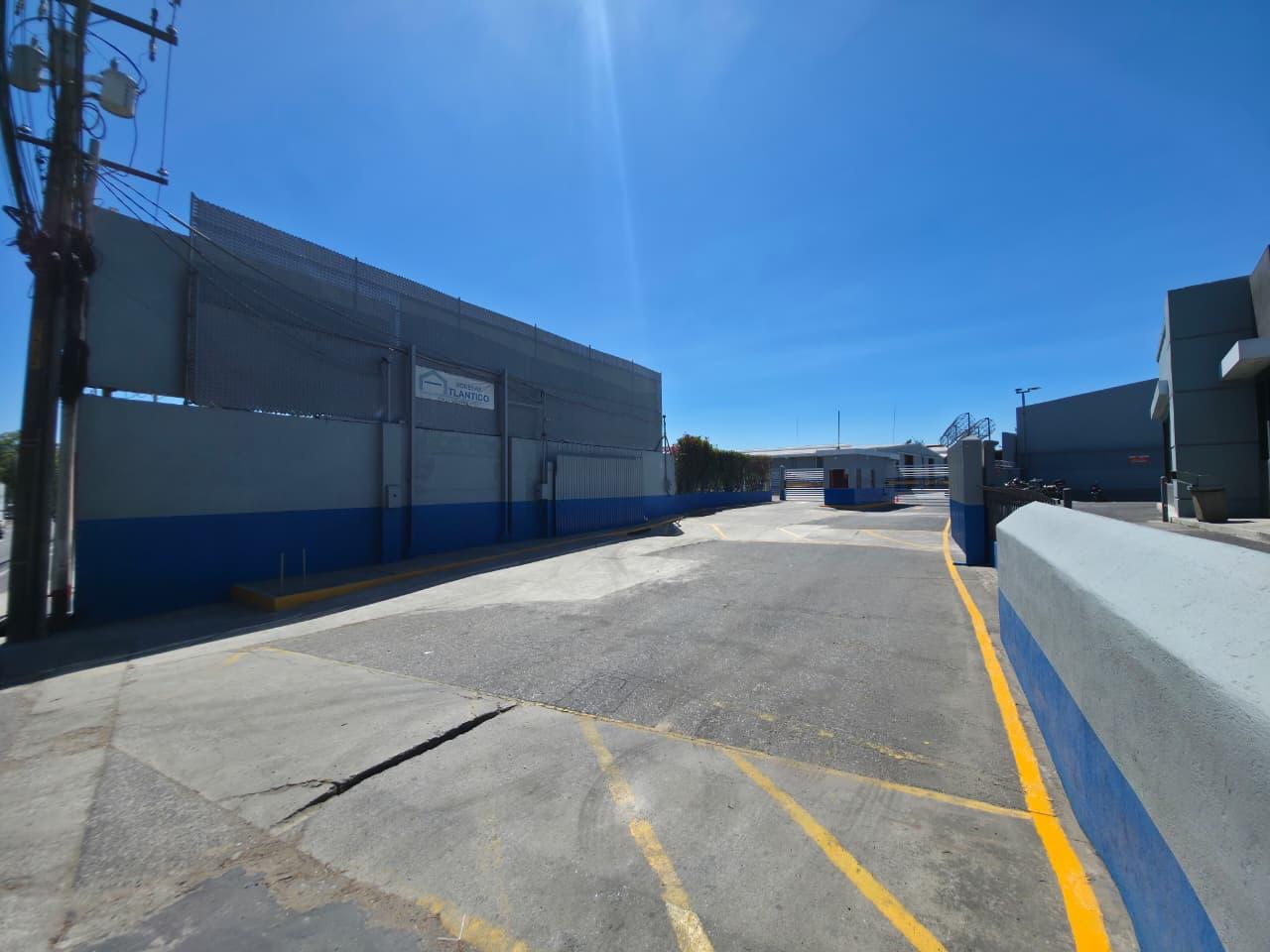 ALQUILER DE AMPLIA BODEGA 1,314MT2 – ATLÁNTICO, ZONA 17 - Image 4