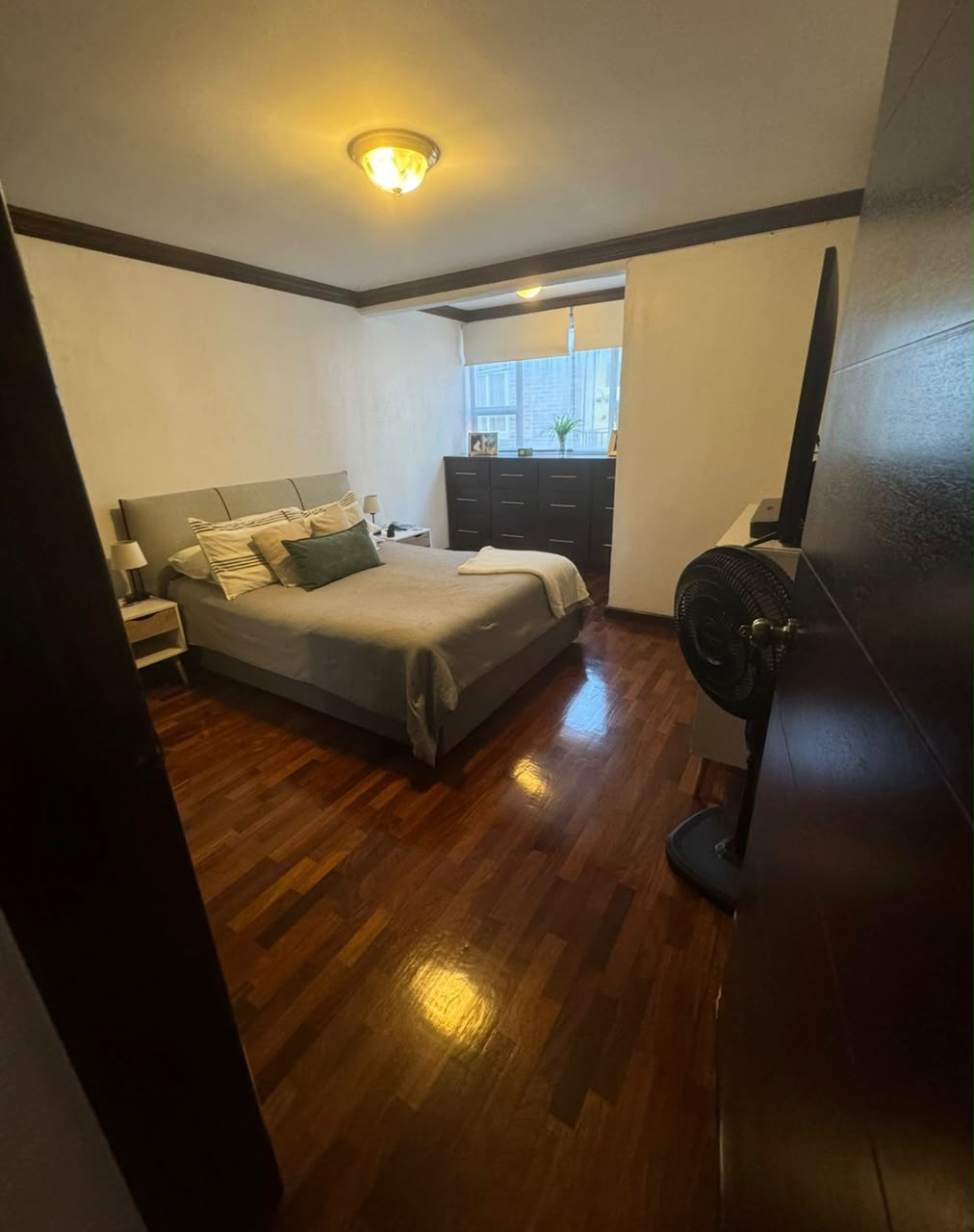 ALQUILER DE CÉNTRICO APARTAMENTO – LA VILLA, ZONA 14 - Image 4