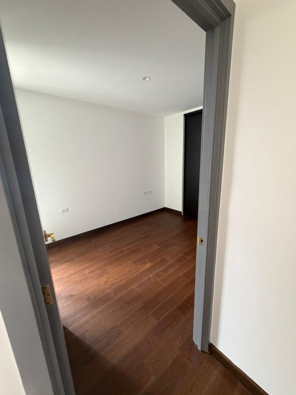 ALQUILER DE LINDO APARTAMENTO PARA ESTRENAR – ATARAH, ZONA 10 - Miniatura 7