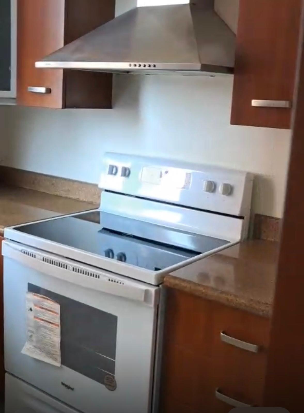 ALQUILER DE CÉNTRICO APARTAMENTO – JARDINES DEL ACUEDUCTO, ZONA 10 - Miniatura 8