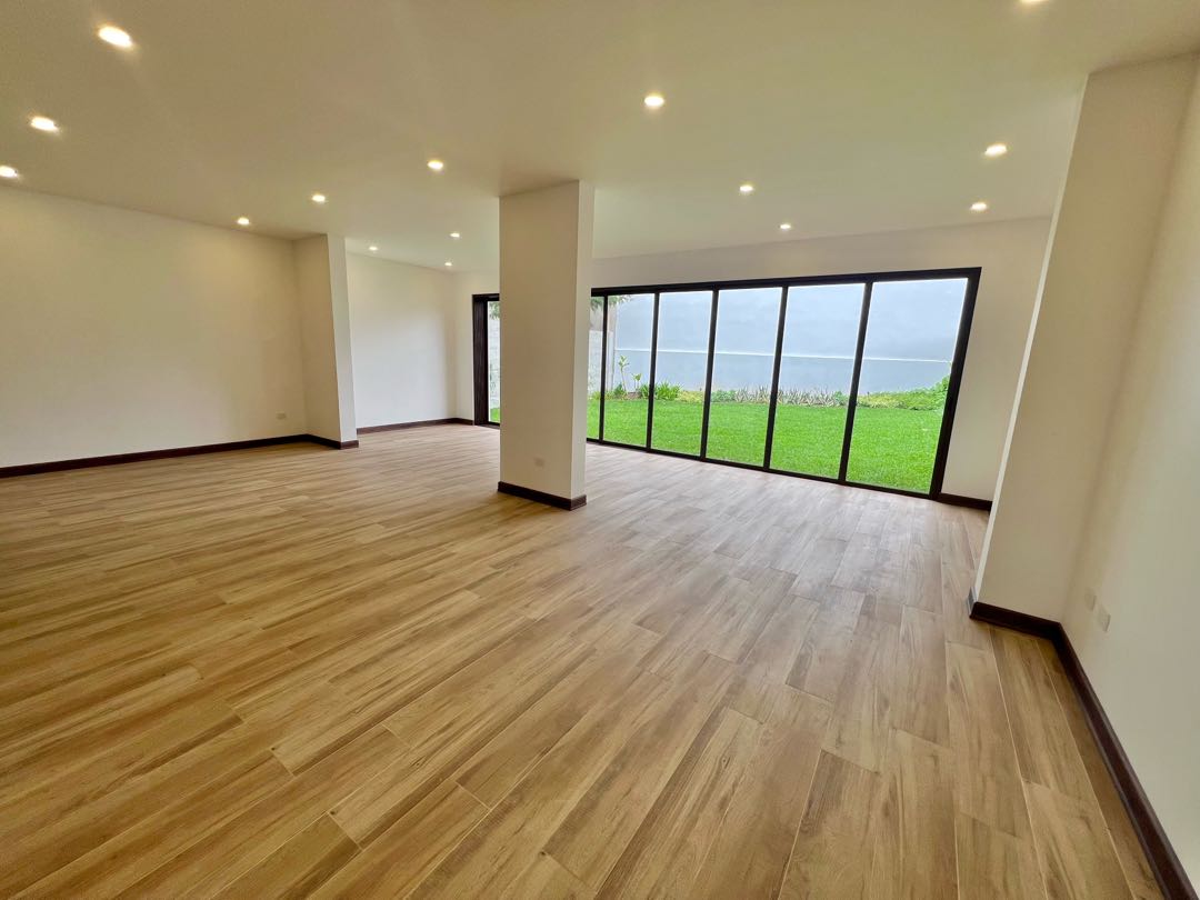 HERMOSA CASA EN VENTA EN KM 16.5 CAES, VILLAS DE ALCALÁ - Miniatura 2
