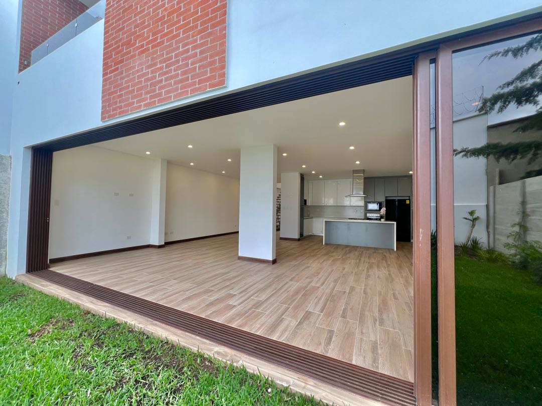 HERMOSA CASA EN VENTA EN KM 16.5 CAES, VILLAS DE ALCALÁ - Miniatura 4