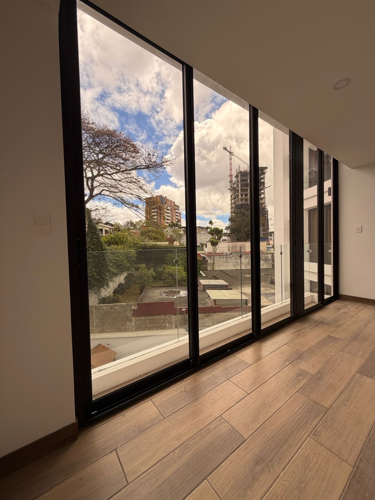 VENTA DE LINDO Y CÉNTRICO APARTAMENTO – PRIVÉ, ZONA 15 - Image 4
