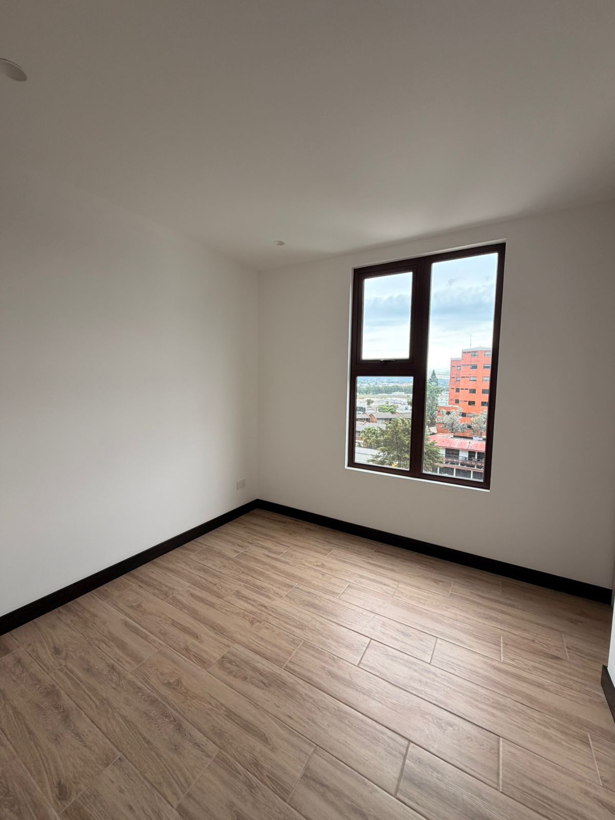 VENTA DE APARTAMENTO PARA ESTRENAR – ABITARE AMÉRICAS, ZONA 13 - Miniatura 3