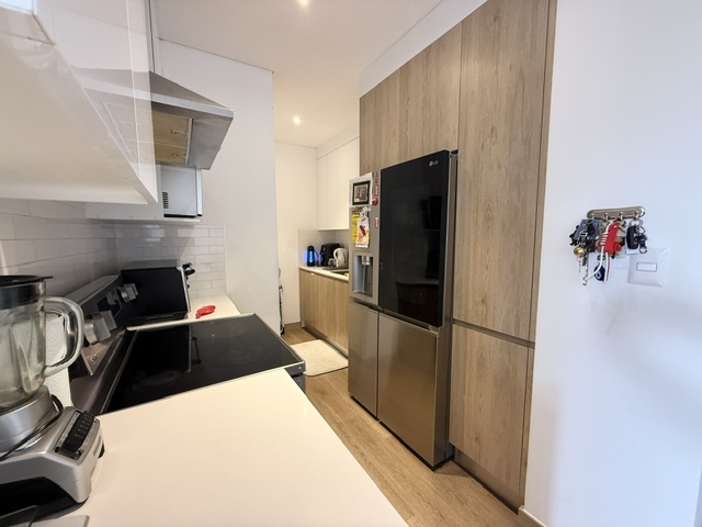 Lindo Apartamento Amueblado en Venta Trivá zona 15 - Miniatura 4