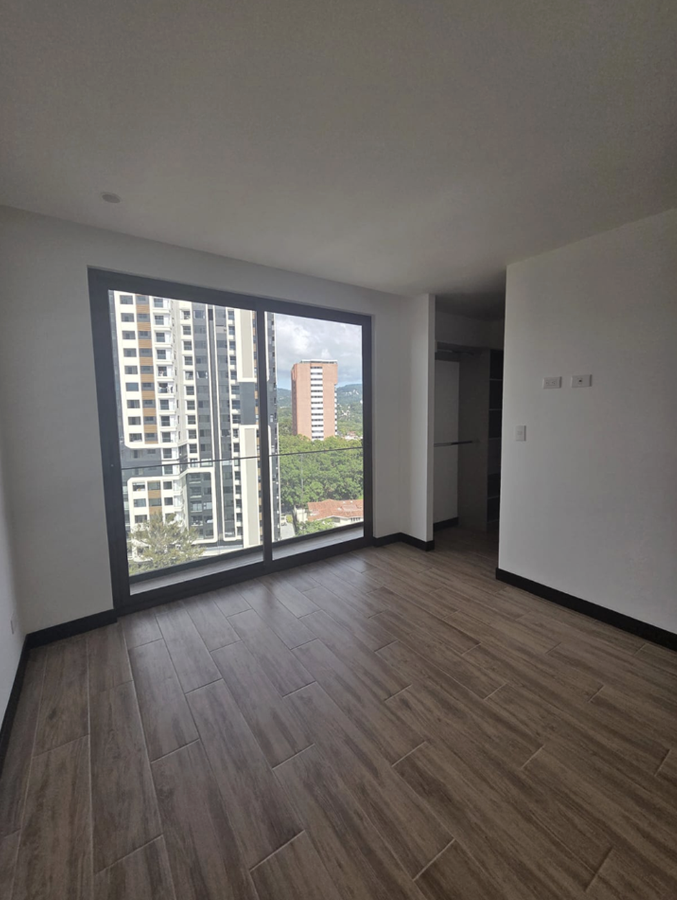 ALQUILER DE APARTAMENTO PARA ESTRENAR – ABITARE AMÉRICAS, ZONA 13 - Miniatura 8